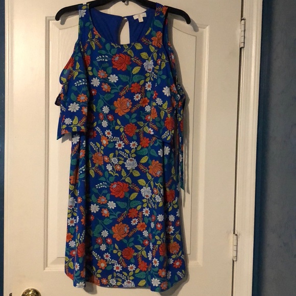 Charming Charlie Dresses & Skirts - Charming Charlie Large blue floral cold shoulder